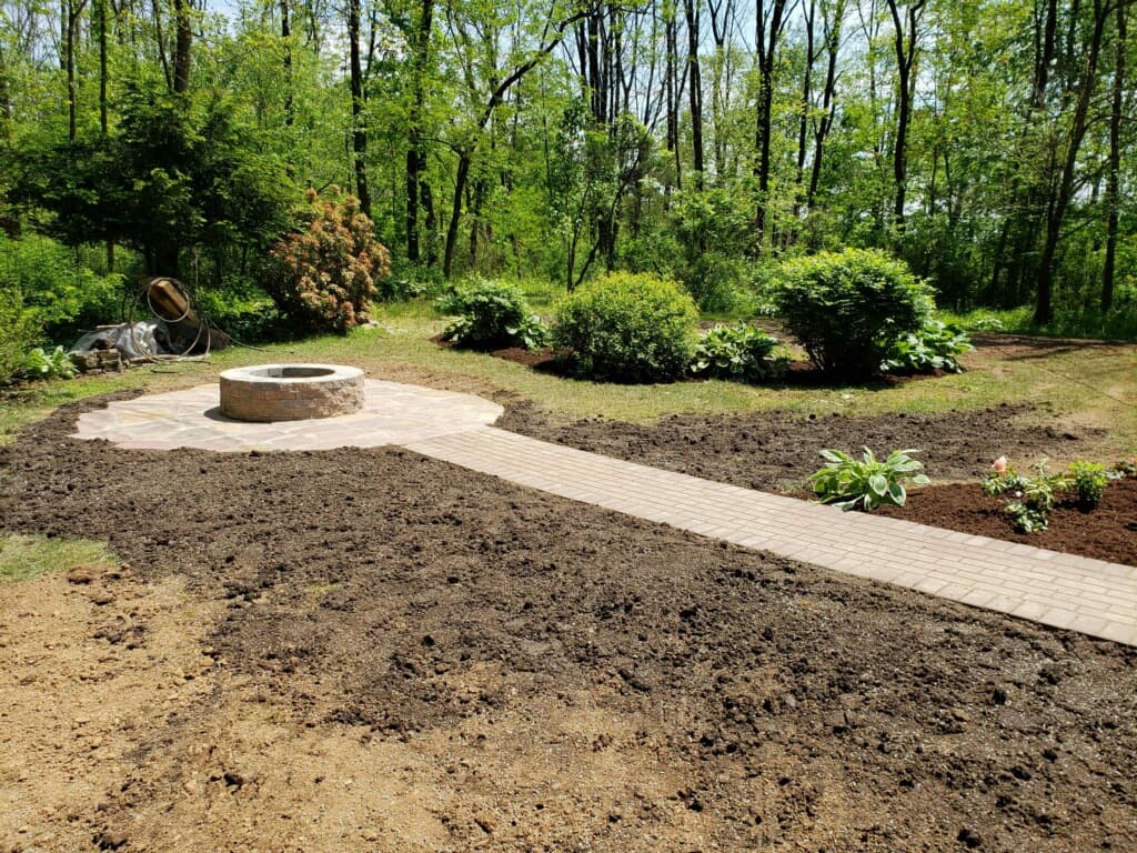 A Stone's Throw Landscapers and Hardscapers provide many varieties of hardscaping and landscaping projects to Allentown, Wyomissing, Leesport, and Hamburg PA like outdoor lighting, masonry, custom outdoor spaces, and tons of outdoor projects you can decide!