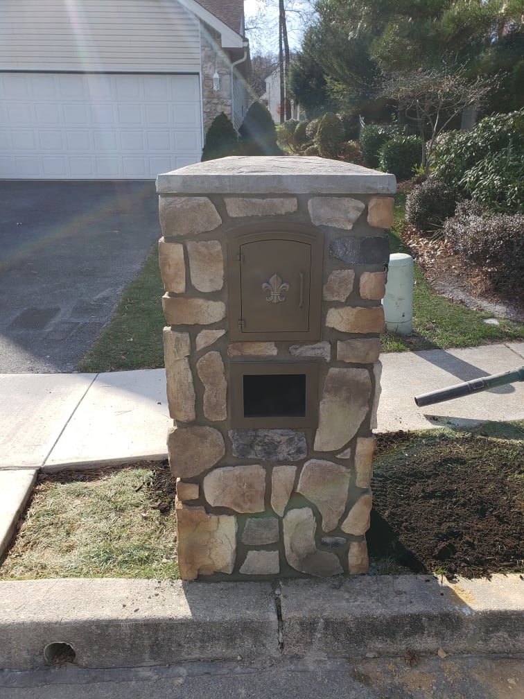 natural stone mailbox
